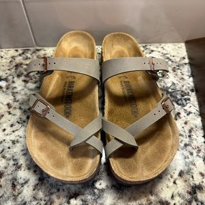 Mayari Birkenstocks